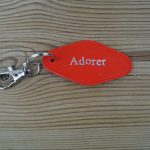 Porte-clés Adorer